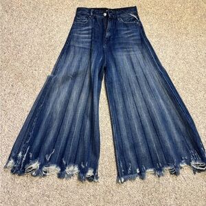 Women’s vintage high waisted, wide leg jeans